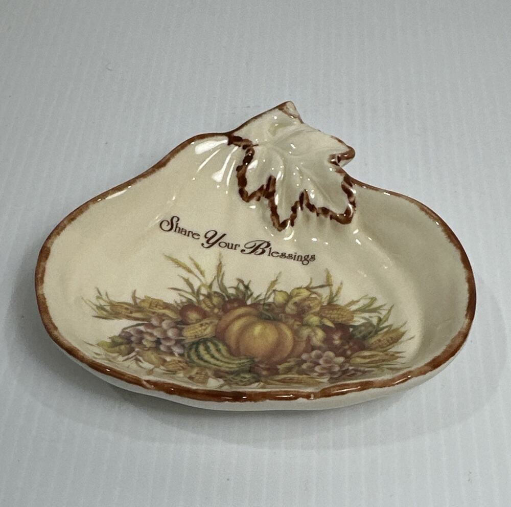 Cracker Barrel Ceramic Leaf Dish "Share Your Blessings" Harvest 6.5 in